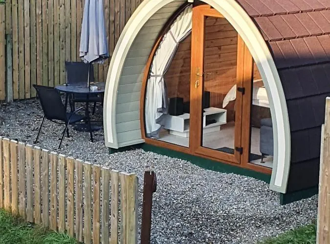 Кемпинг Priory Glamping Pods And Guest Килларни