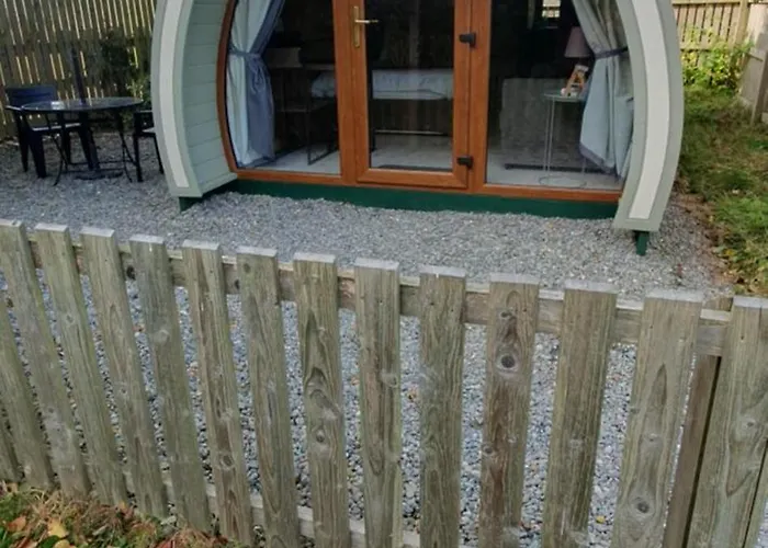 Kemp Priory Glamping Pods And Guest *