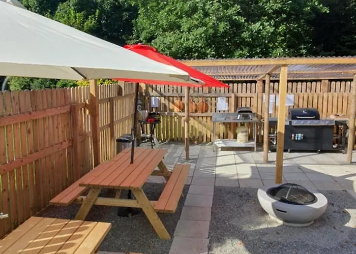 Priory Glamping Pods And Guest Kemp