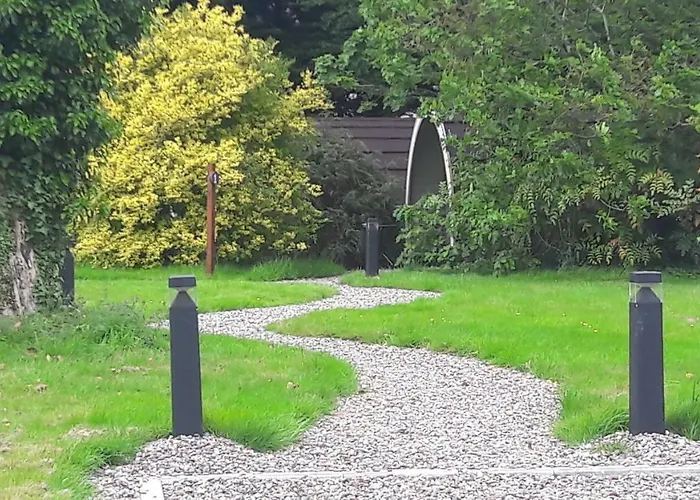 Priory Glamping Pods And Guest Килларни