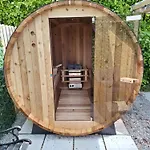 Kemping Priory Glamping Pods And Guest