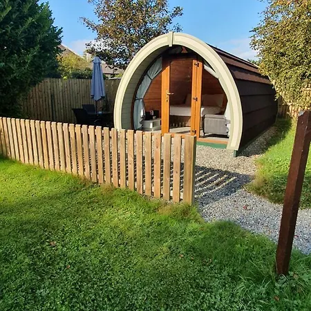 Priory Glamping Pods And Guest Parque de Campismo *
