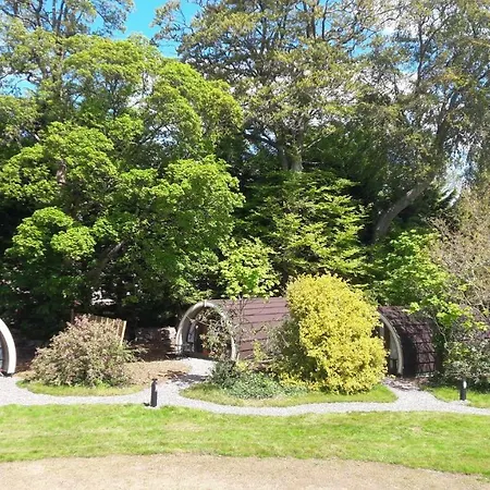 Priory Glamping Pods And Guest 캠프장 킬라니